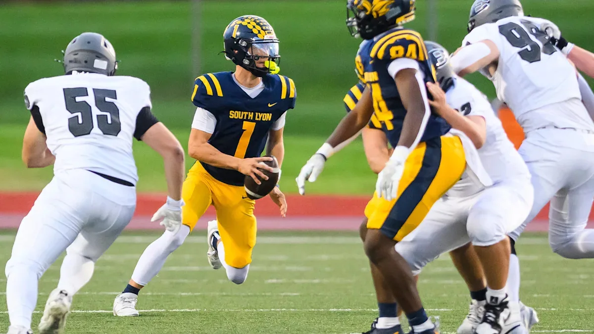 Detroit high school football rankings updated