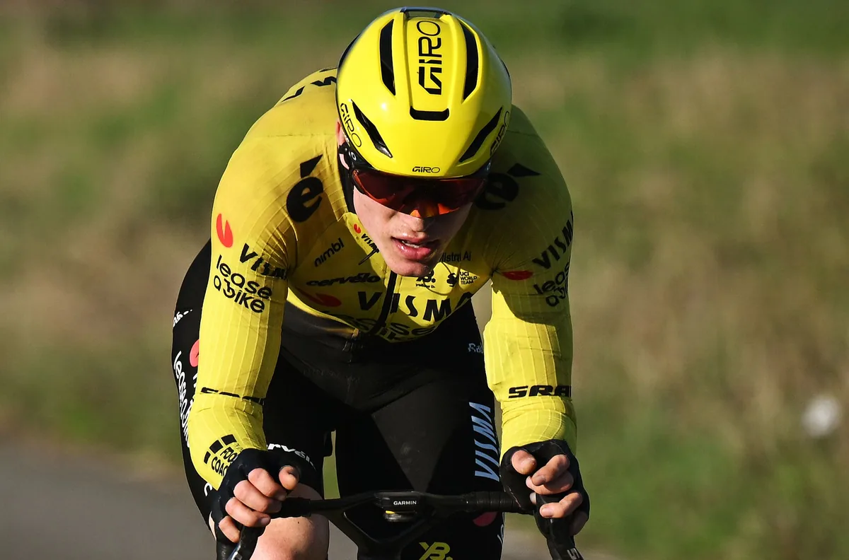 Strand Hagenes claims Paris-Tours victory