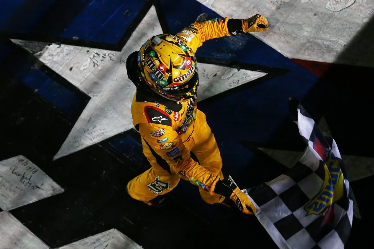 Busch's Charlotte wins highlight career tally