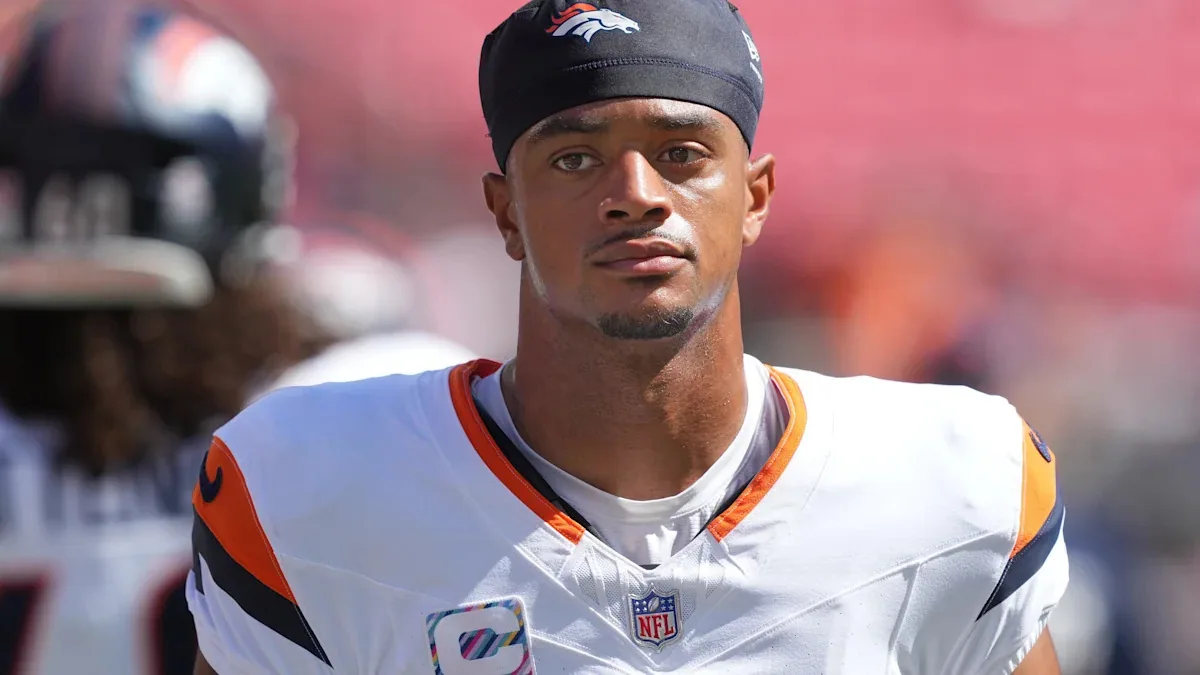 Broncos place Surtain and Moss on injured reserve
