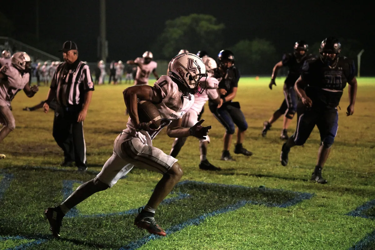 Palm Beach Lakes beats Park Vista in Senior Night clash