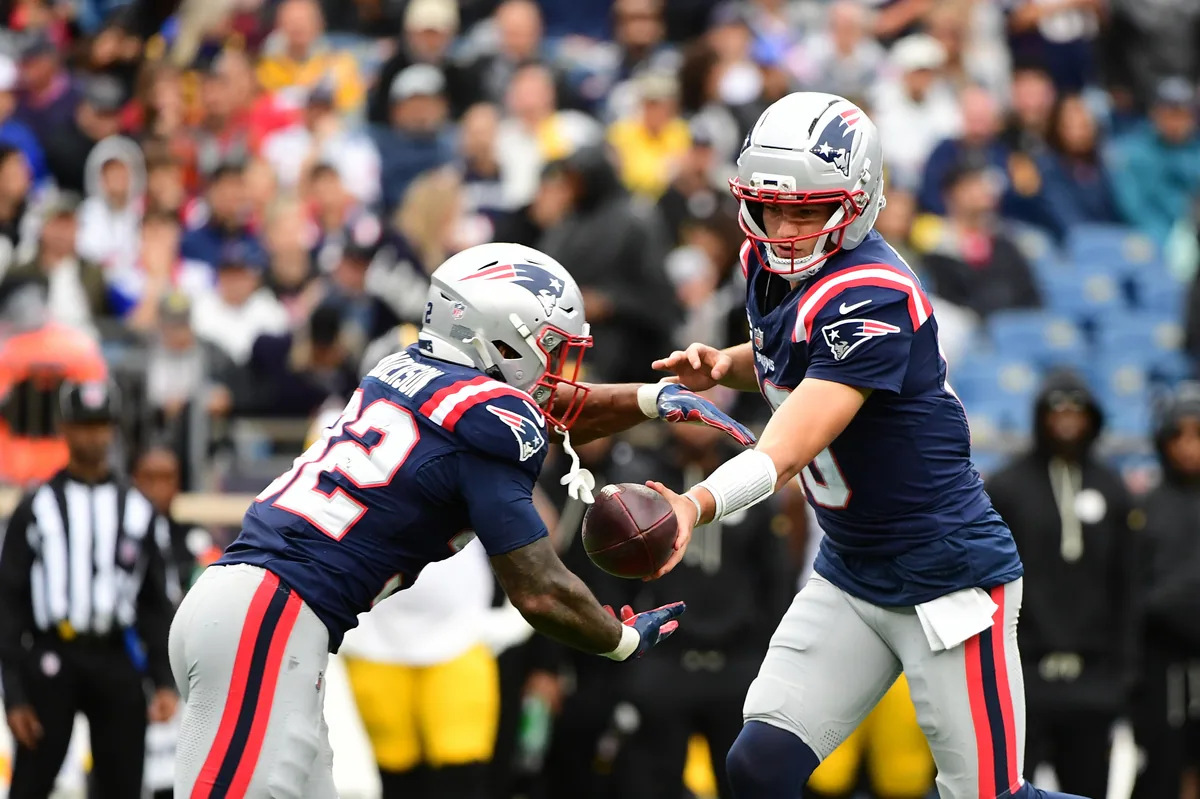 Raiders to face Patriots on October 11