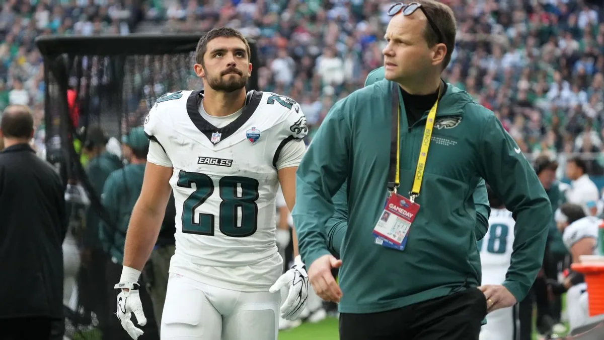Eagles Lose RB to Foot Injury