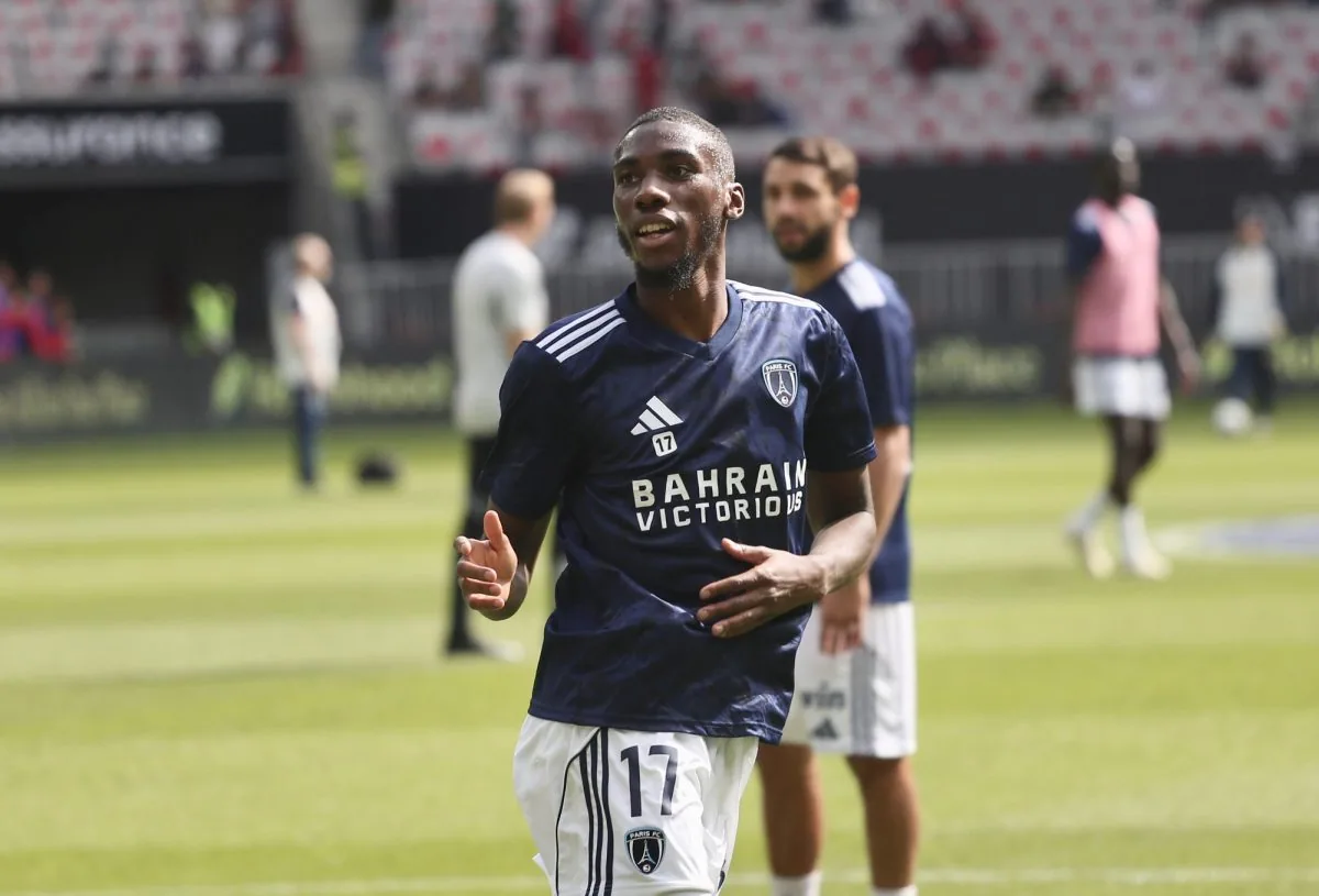 Paris FC signs Malian defender
