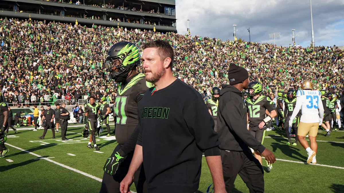 Oregon Ducks drop in rankings after Week 6 loss