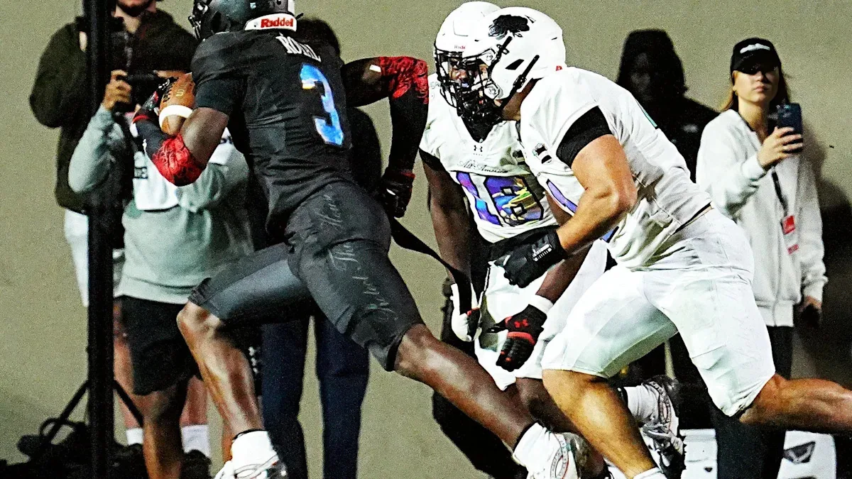 Florida lands top recruit from Texas