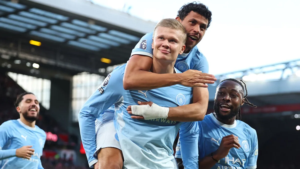 Man City Defeats 10-Man Liverpool 3-0