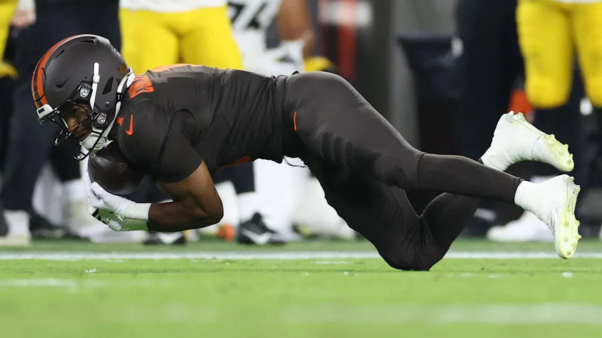 Jets hit Browns rookie with personal foul