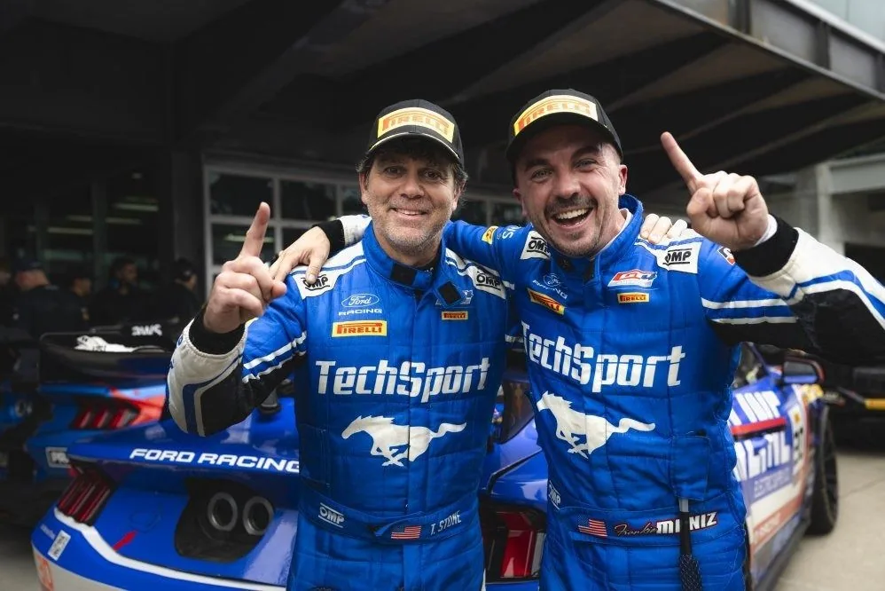 Muniz clinches GT4 America title with Stone