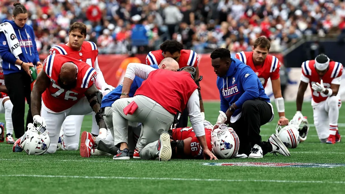Patriots Lose Two Key Players In Week 16