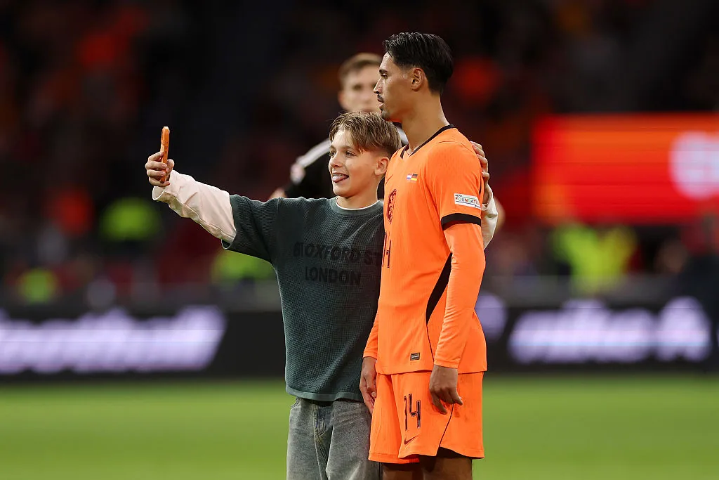 Teen fined for stadium selfie