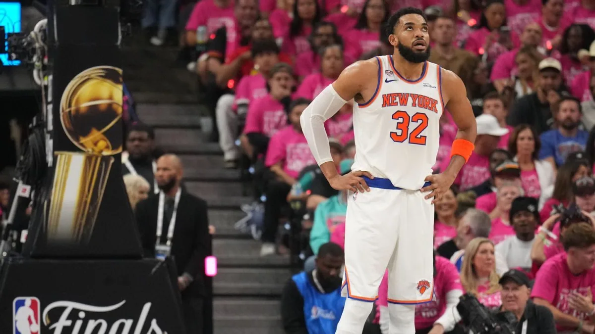 Towns Dismisses Knicks Extension Delay