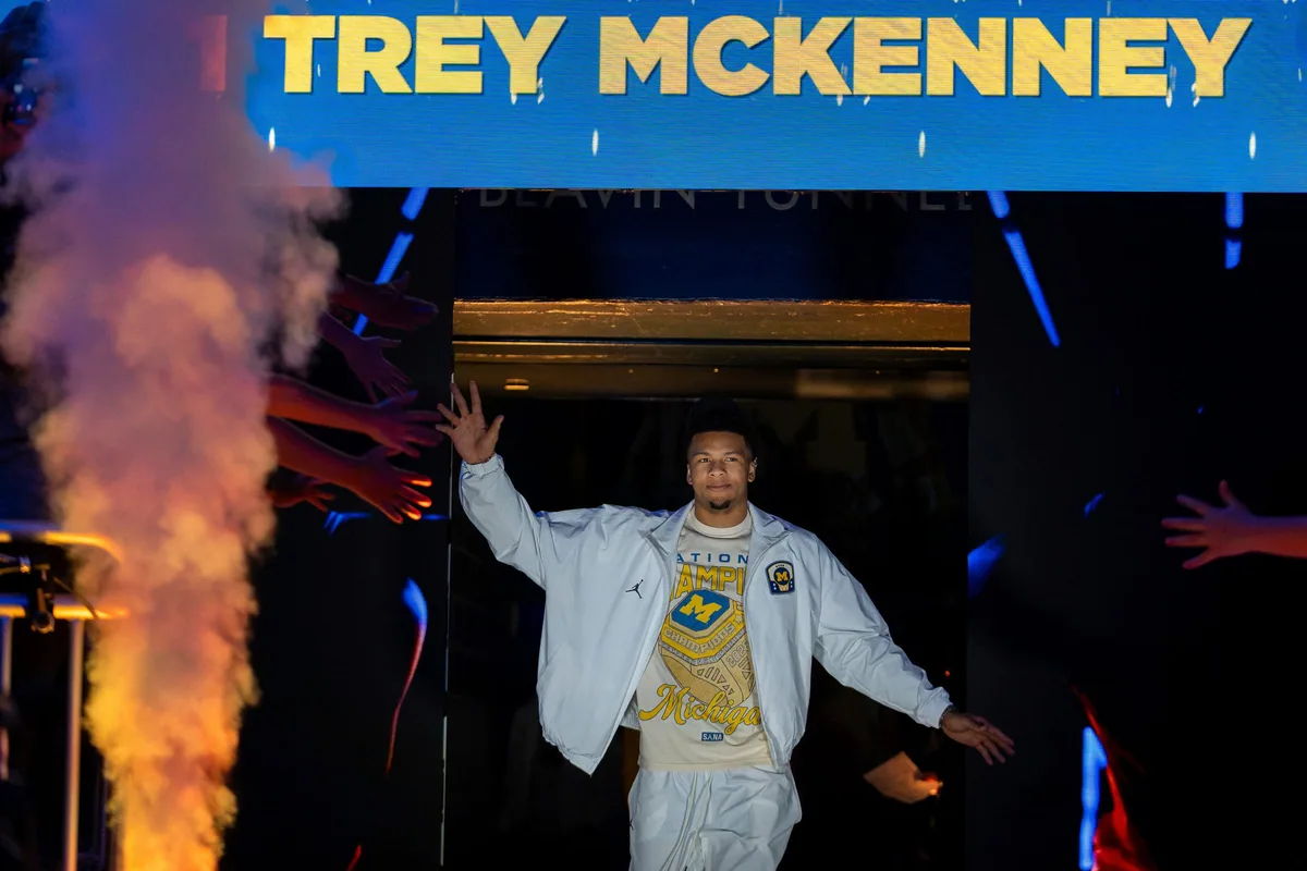 Michigan basketball dominates in exhibition