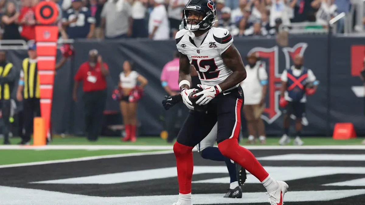 Texans WR gains 56 yards on five catches