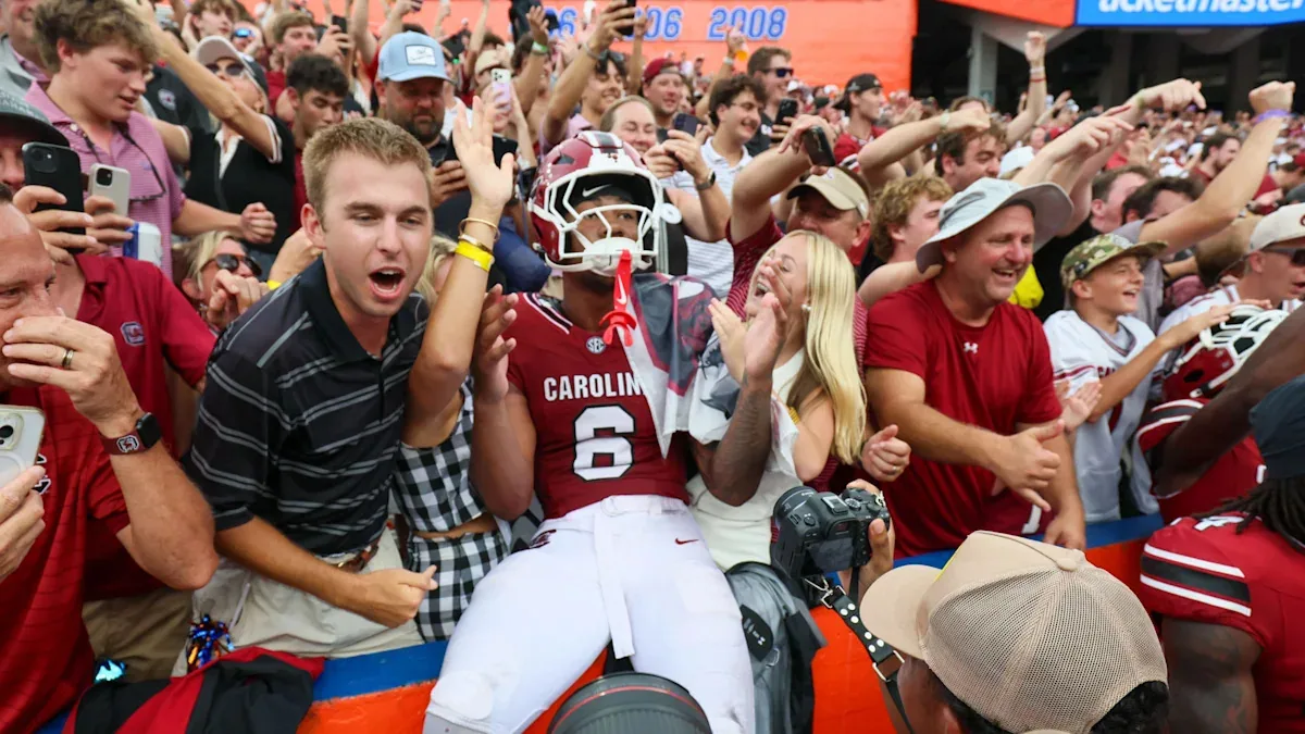 South Carolina coach praises Stewart after Florida game