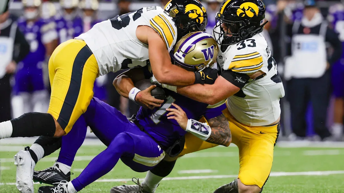 Washington loses to Iowa 41-24 in physicality test