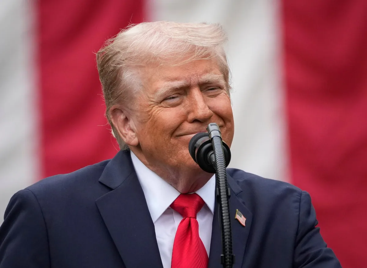 Tyson praises Trump at New York rally