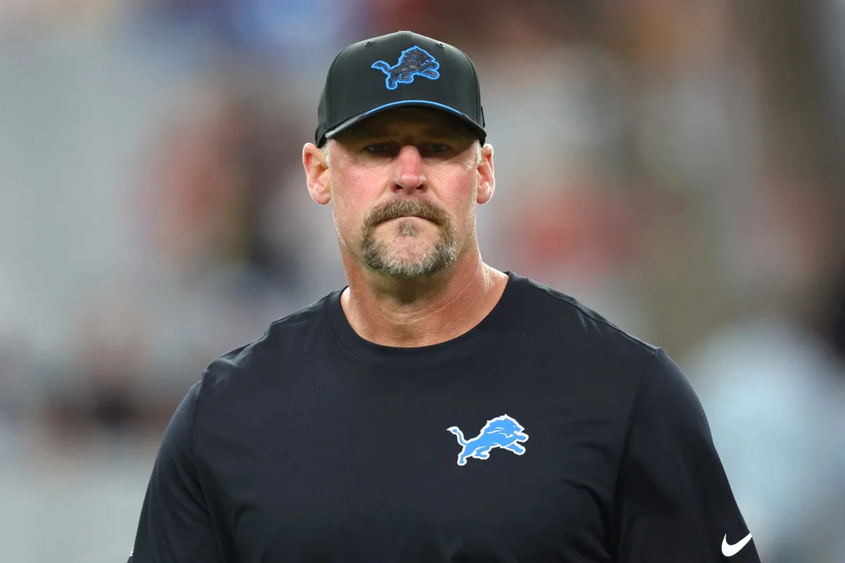 Campbell Honors Miller With Lions Game Ball