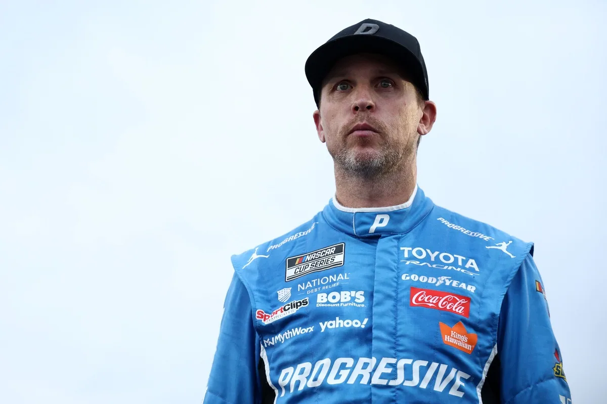 Hamlin trails Larson by nine championship points