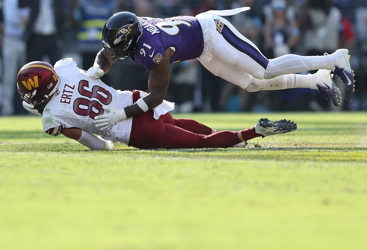 Giants to evaluate Yannick Ngakoue