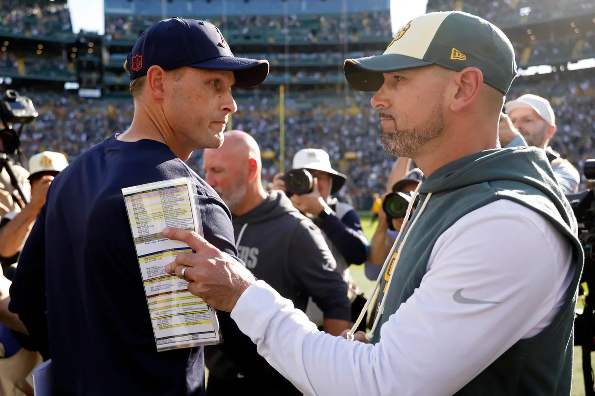 Packers Dominate Bears in Week 5, 38-10