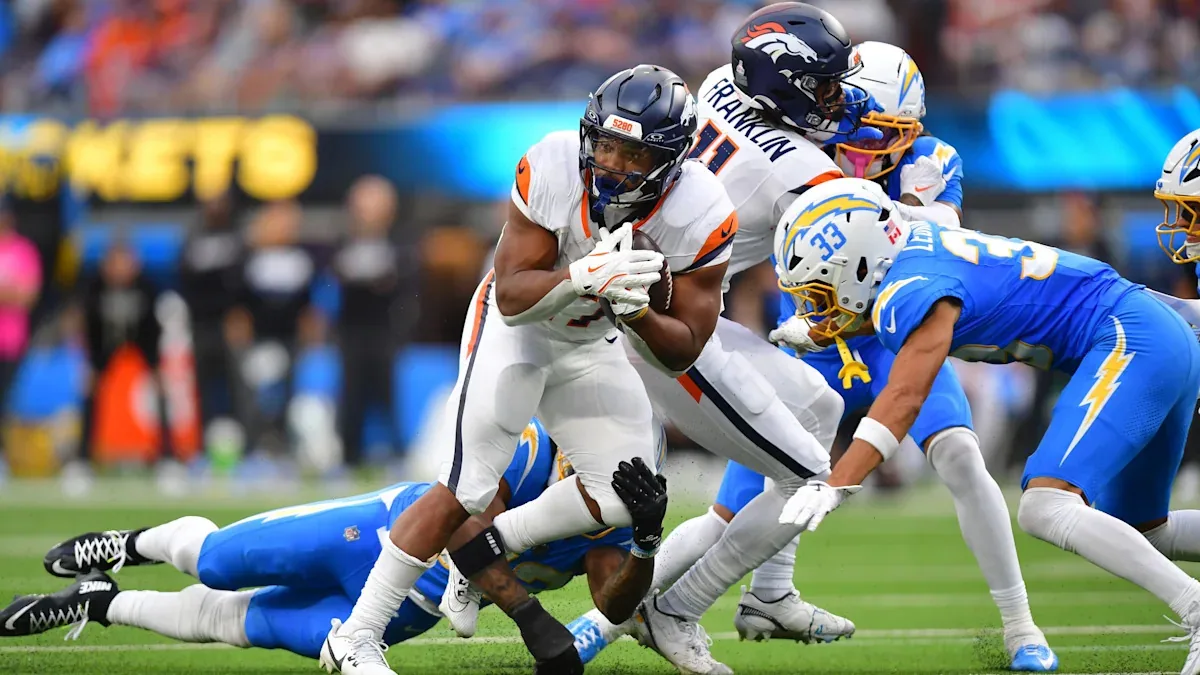 Dobbins scores 115 yards in Broncos win over Chargers