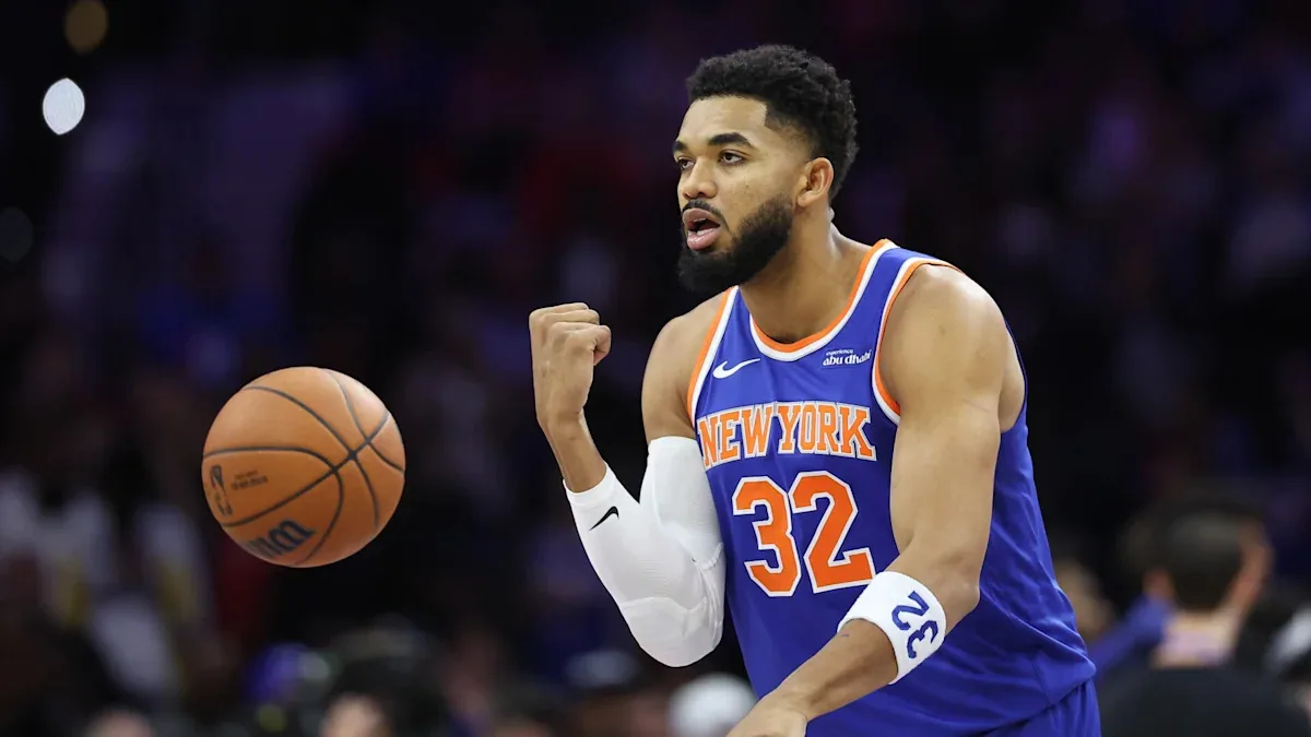 knicks delay towns contract talks