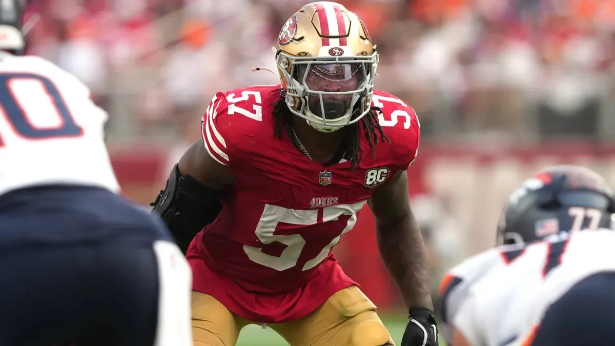 Seahawks' Dre Greenlaw ejected after clash with Ernest Jones