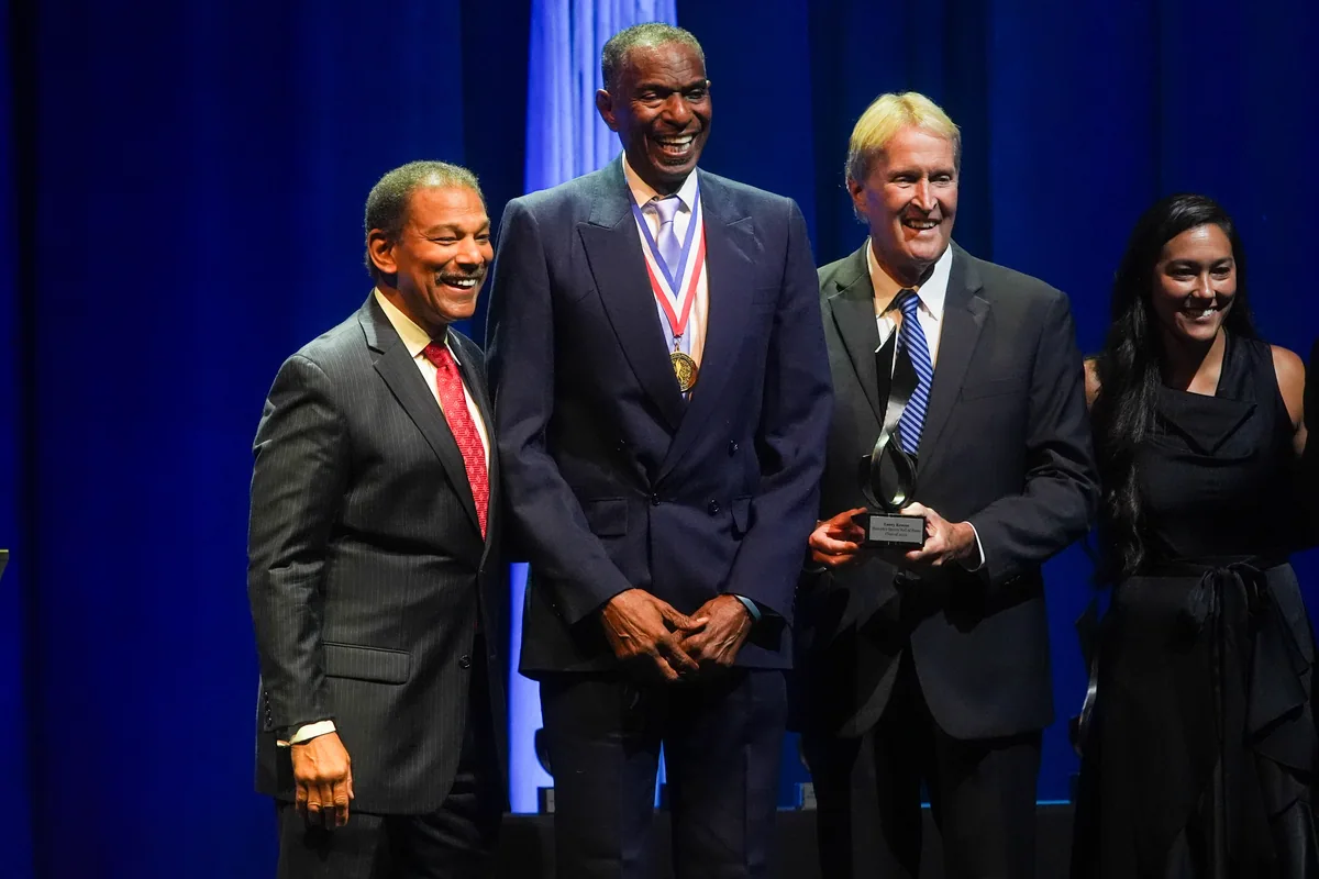 Brooklyn Nets to sign Larry Kenon from Alabama