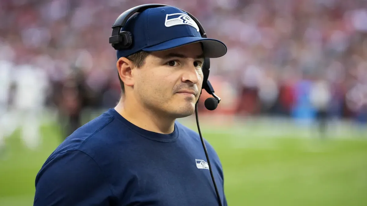Seahawks coach faces rebuilding after 49ers win