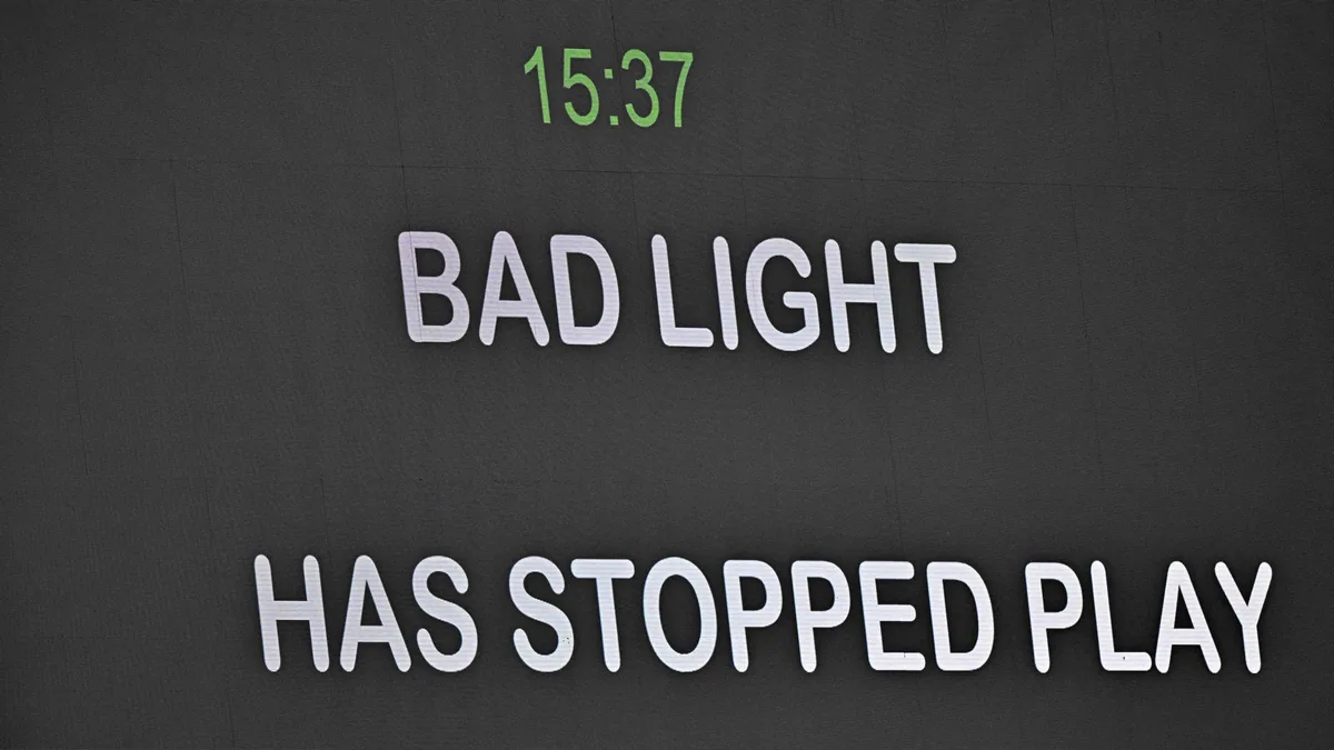 ICC rule fails to stop overs lost in Test