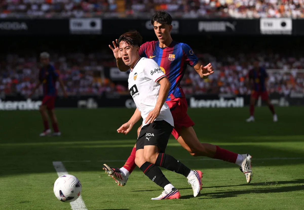 barcelona finalize bernal contract extension