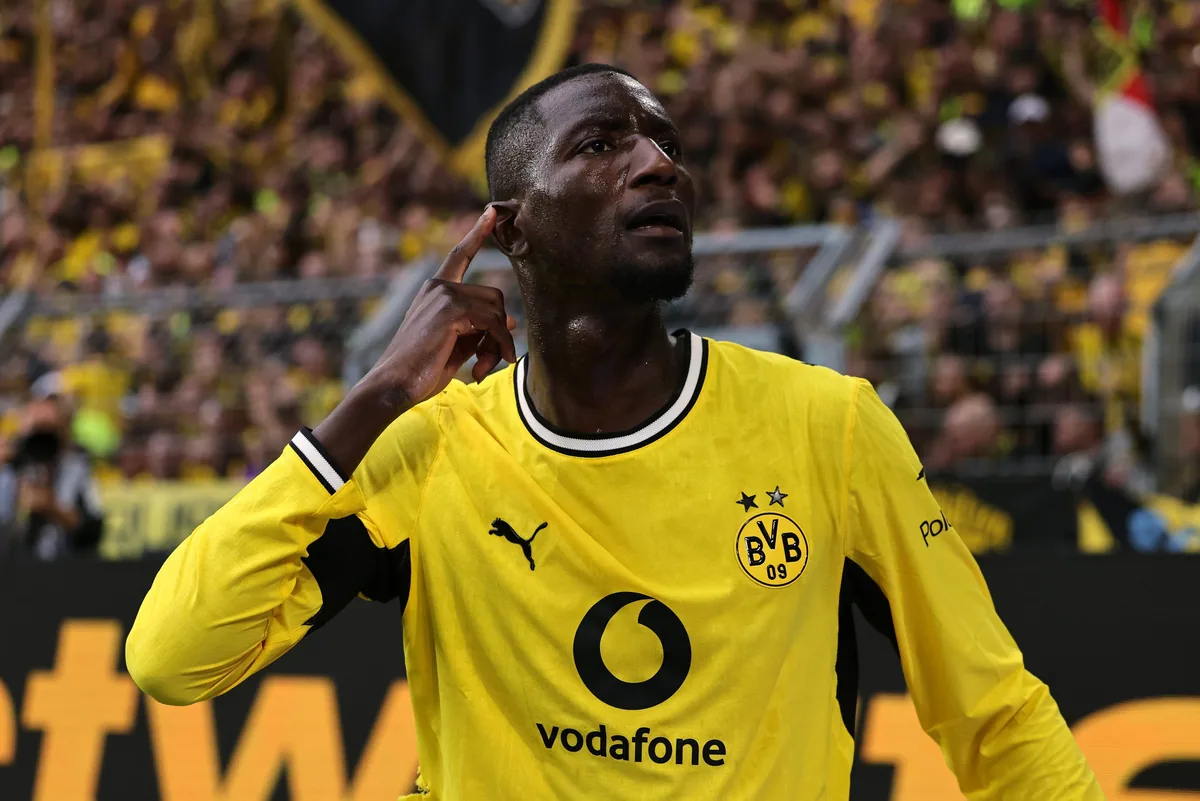Bundesliga table shows early split between top and bottom five