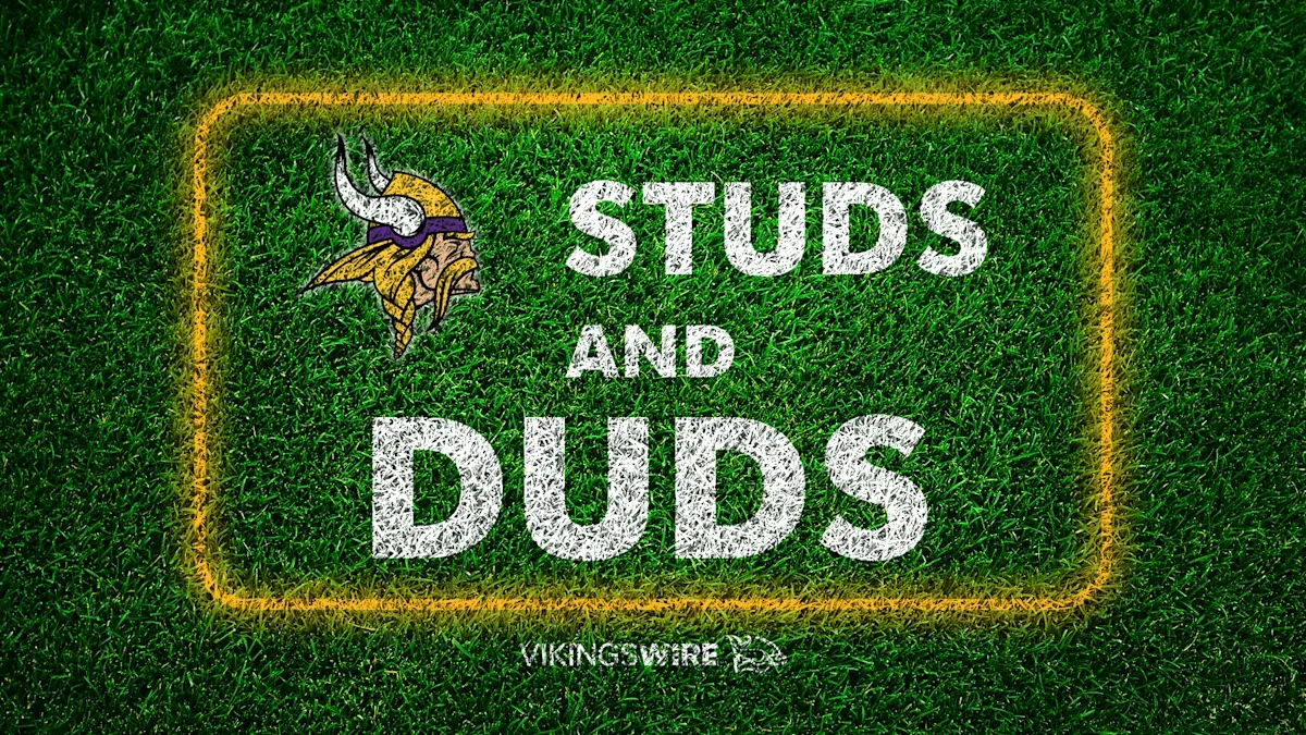 Vikings win to stay perfect