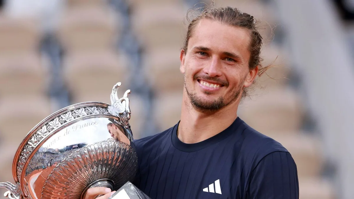 Zverev tops rankings after Alcaraz's Shanghai loss