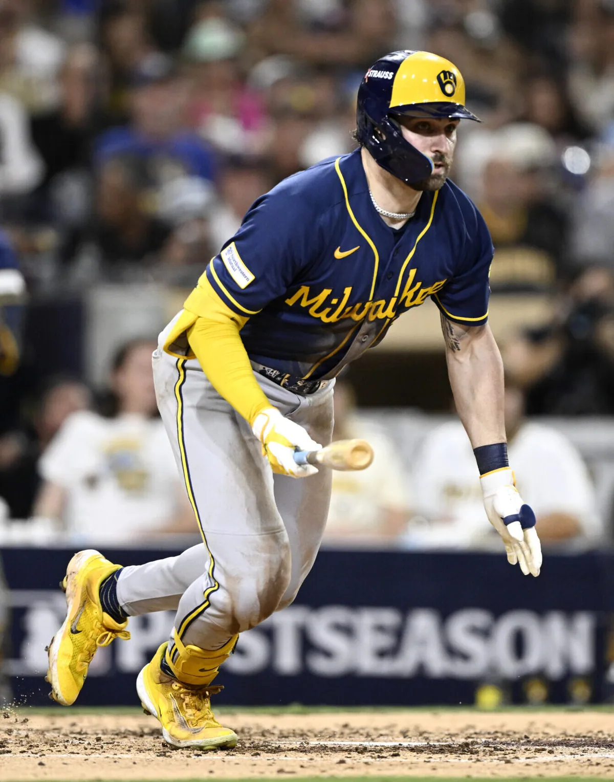 Brewers break road losing streak with NLDS win