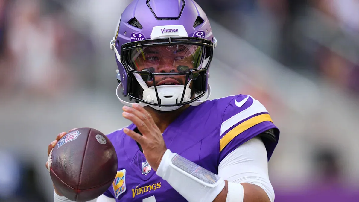 Ex-GM questions Murray's fit for Vikings system