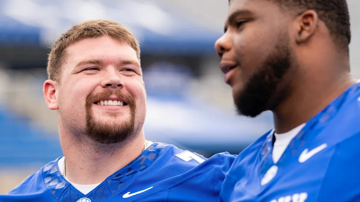 LSU faces ex-five-star tackle in Kentucky game
