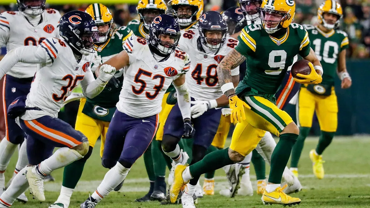 Packers face defensive risks against Bears