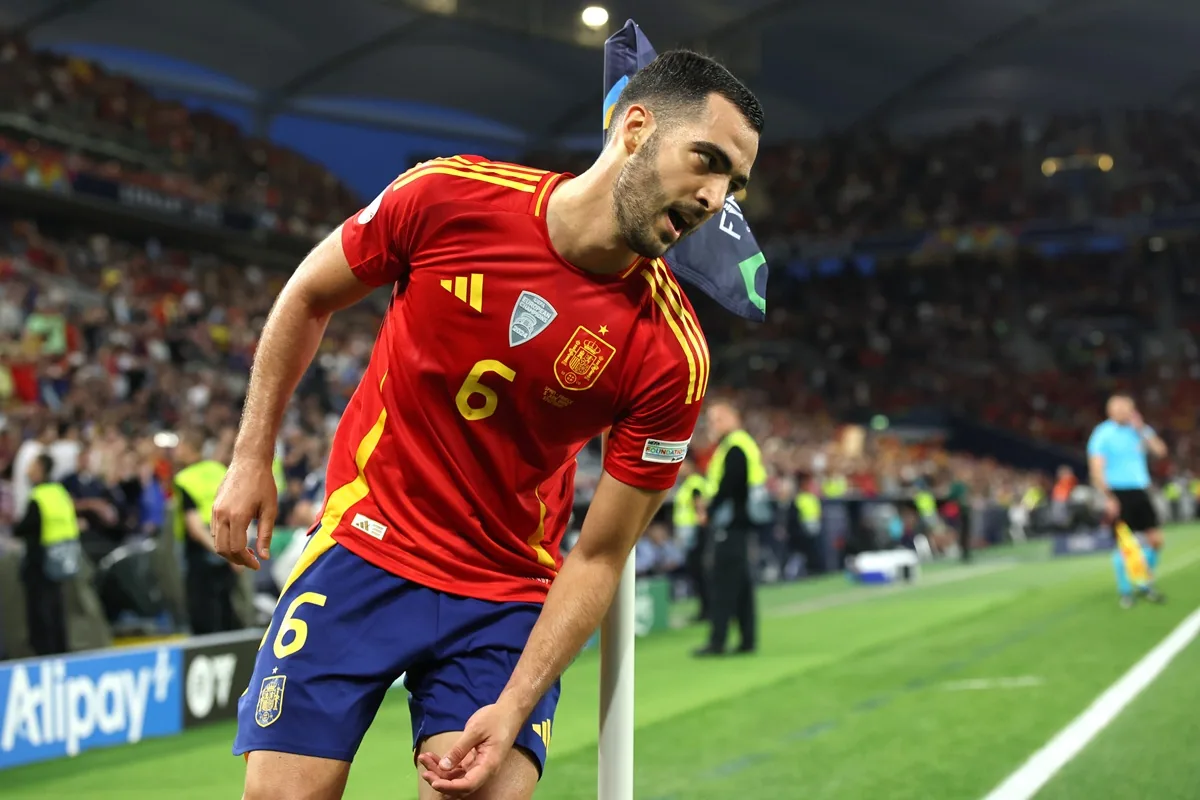 Spain coach praises Merino despite star-studded squad