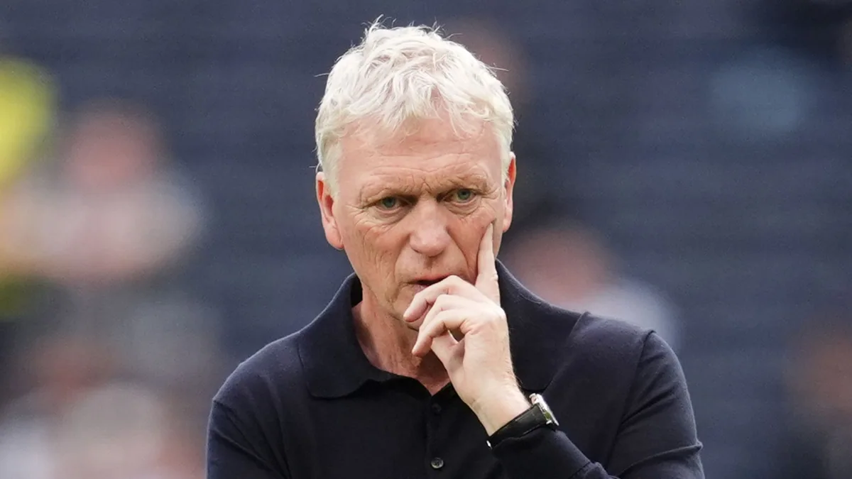 Everton sale shocks Moyes