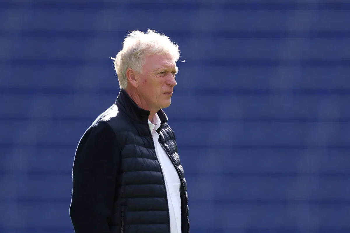 Everton Owner Group Considers Sale Amid Moyes' Surprise