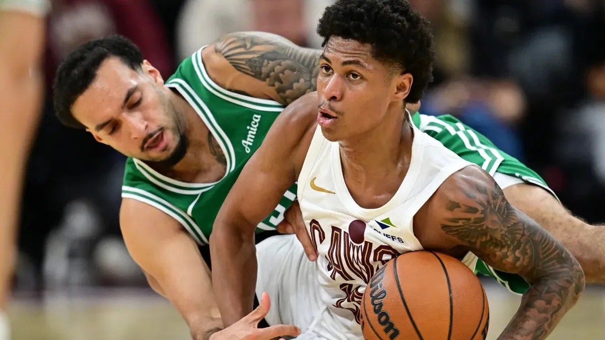Celtics' Carter Scores 17 Points in Preseason Debut