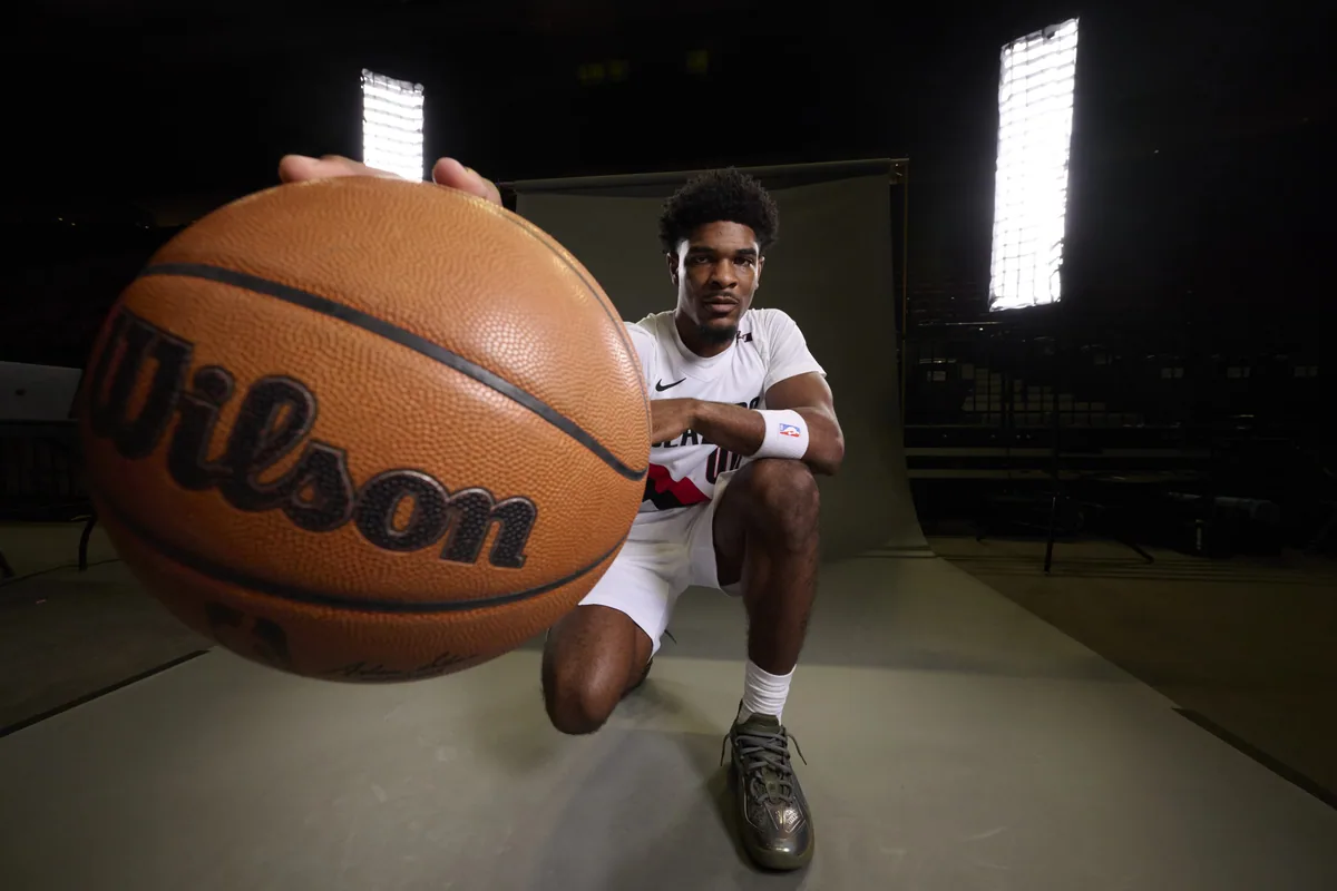 Henderson Stands Out In Blazers Training Camp
