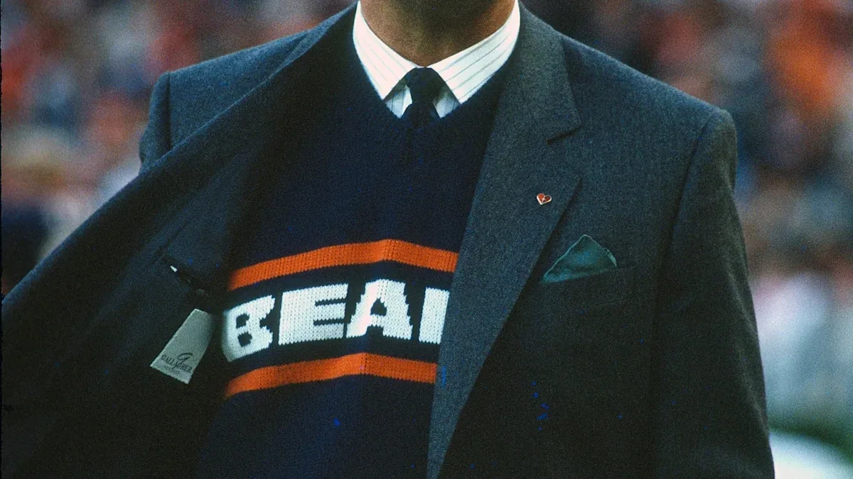 Mike Ditka, former Bears coach, dies at 86