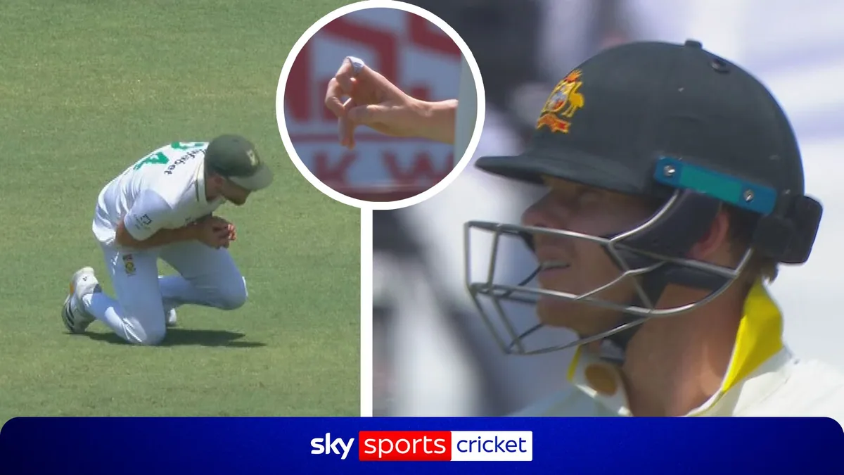 Smith Dismissed for 25 in 53 Balls