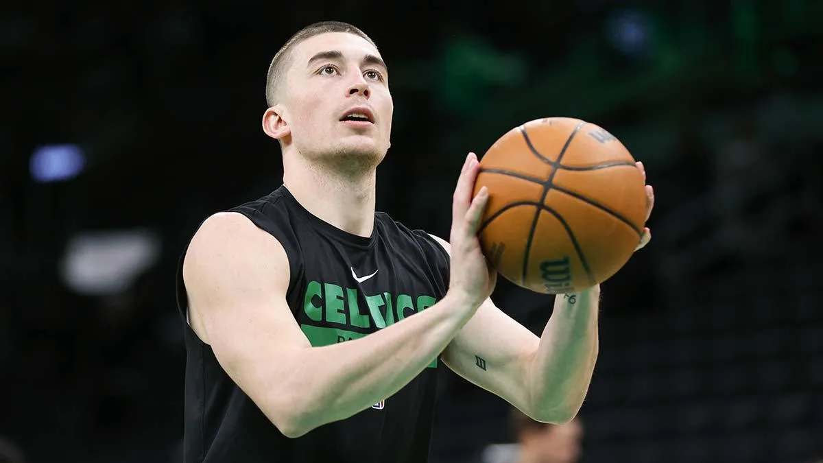 Celtics secure Pritchard's future with two-year deal