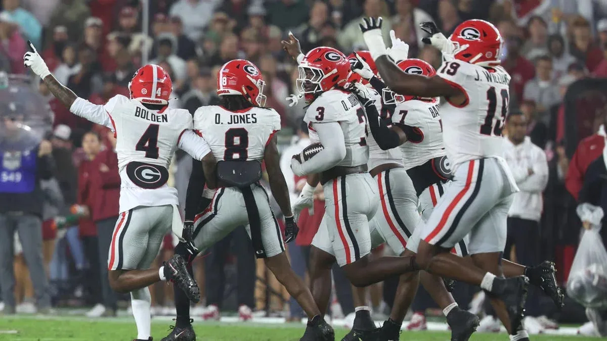 Georgia tops Auburn in SEC clash
