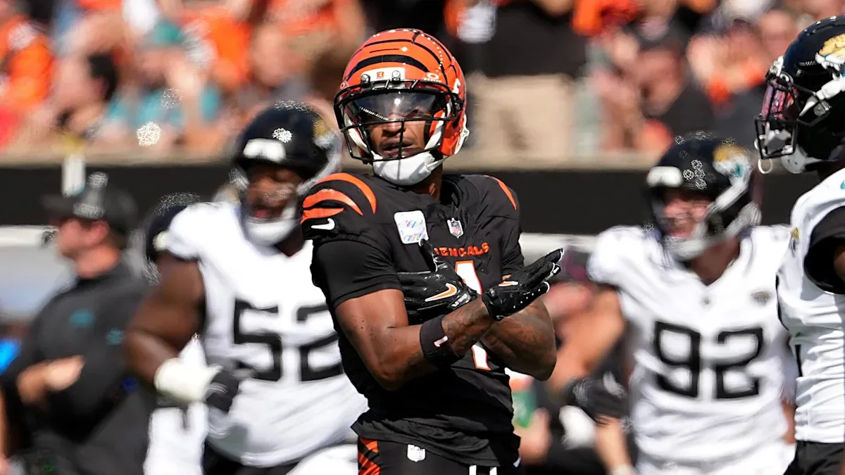 Bengals' receivers listed as questionable for Dolphins game